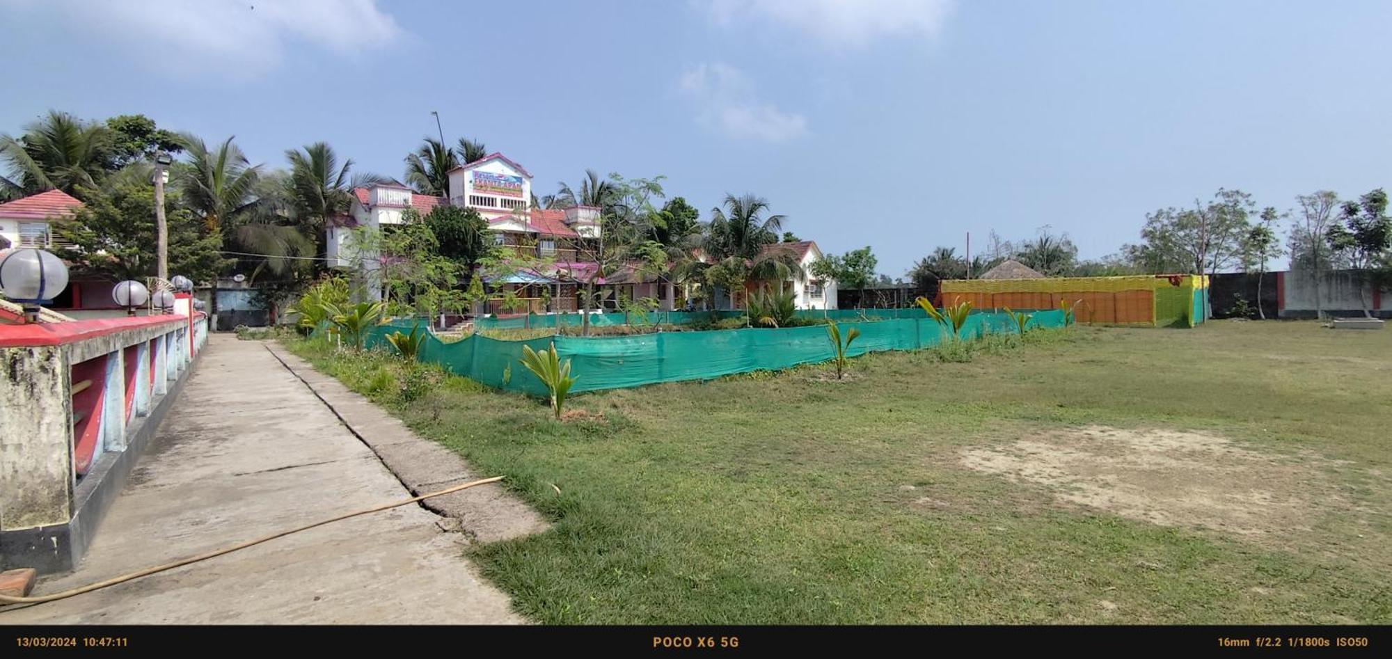 India Tours Only Ekanta Apan Hotel Mathurakhanda Buitenkant foto
