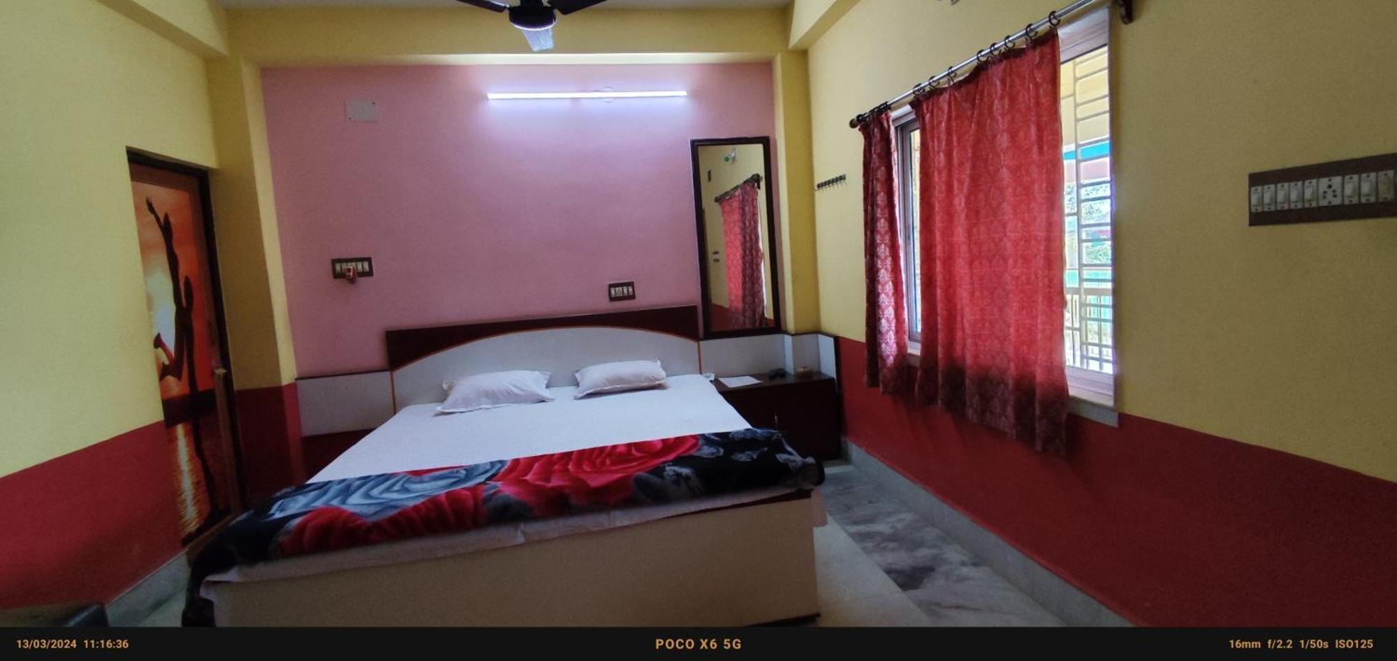 India Tours Only Ekanta Apan Hotel Mathurakhanda Buitenkant foto