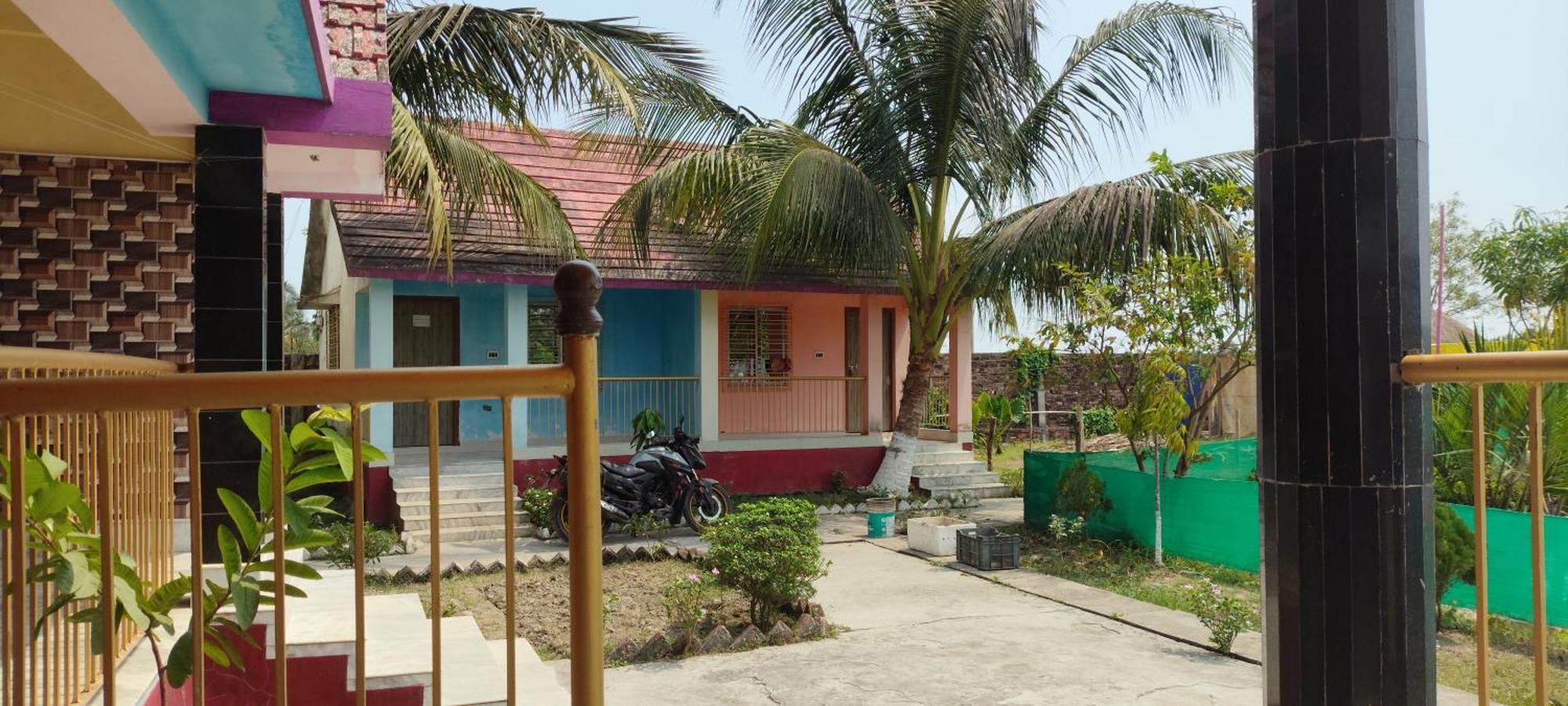 India Tours Only Ekanta Apan Hotel Mathurakhanda Buitenkant foto